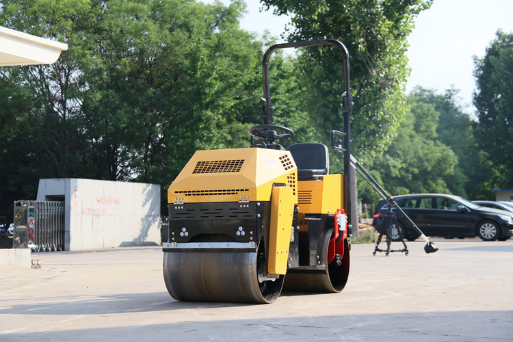 “明星款”小型壓路機(jī)，讓大家的選擇不再“迷路”！